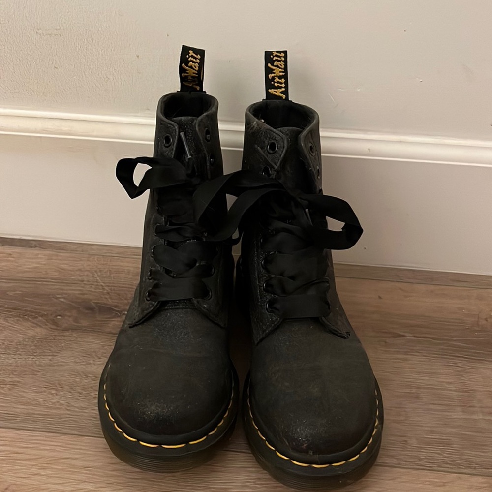 Sparky black Doc Martins (very new only worn once) size 7 WOMENS